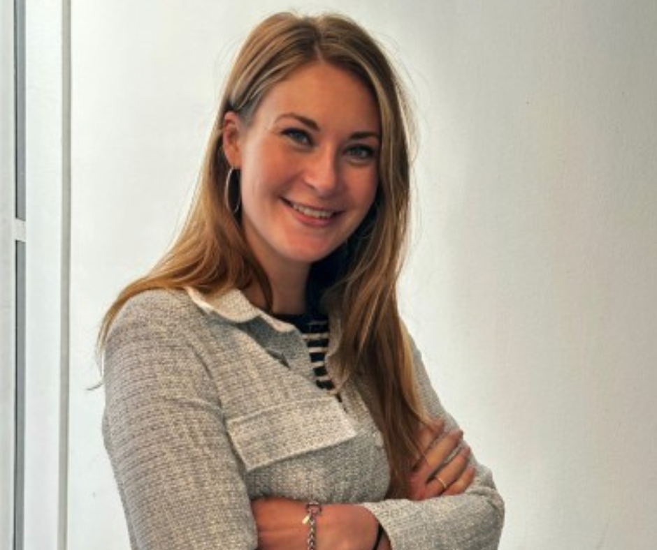 Albert Heijn Den Haag geeft tientallen Oekraïners werk én taalles