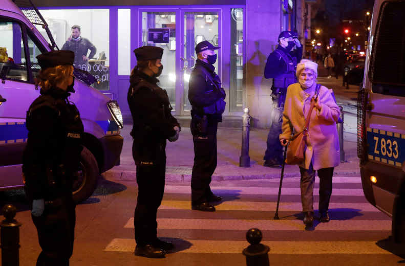 Hoe de lockdown in Polen het verzet van ondernemers aanwakkerde