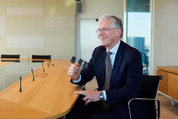 Frans van Houten 'Als bedrijf zijn wij er voor de maatschappij, bestaan we bij de gratie van die maatschappij'