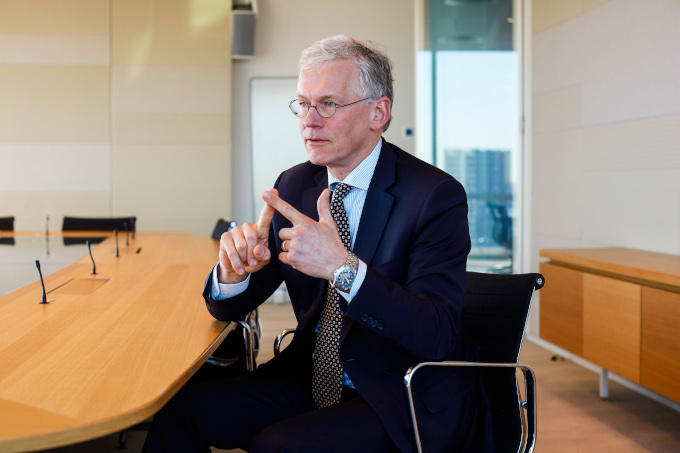 'Verdeeldheid zaaien en bedrijven in een verdomhoekje zetten is niet de manier om sterker te worden', stelt Frans van Houten. 'Ik hoop dat de samenleving zegt: we zijn trots op het bedrijfsleven'