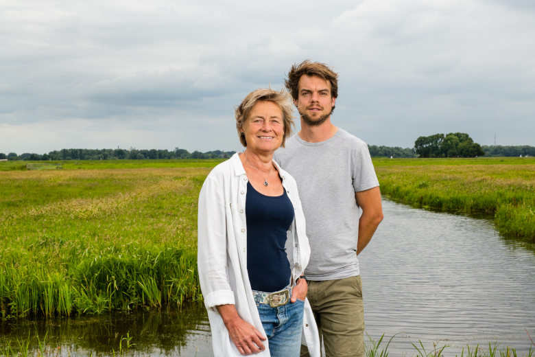 Met je moeder regeneratieve landbouw bedrijven. ‘Ik ben hier trots op’