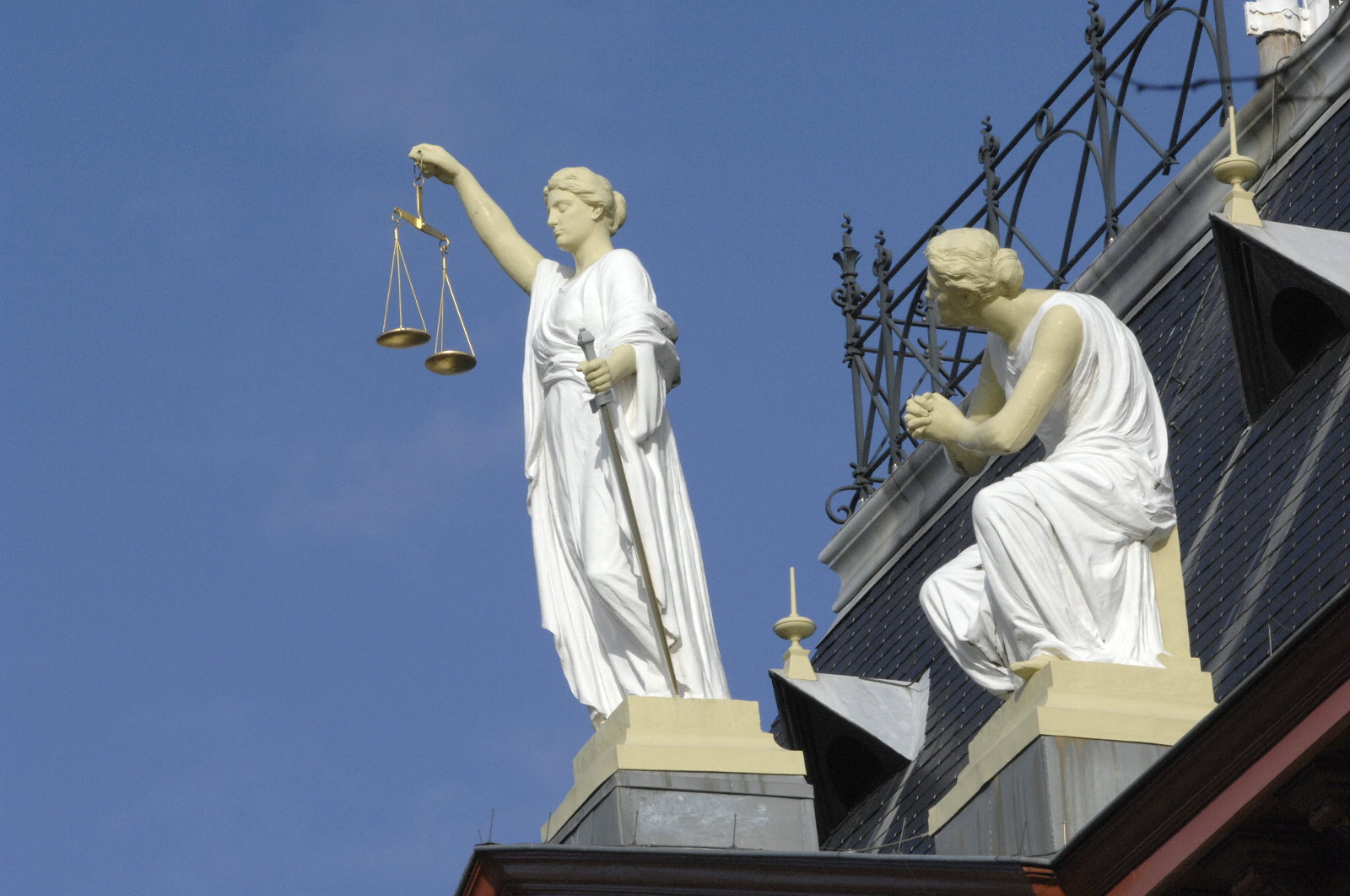 ‘Niet te veel eisen stellen aan prepack voor doorstart'