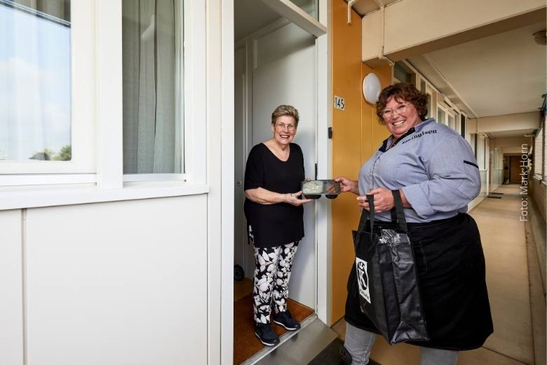 Slager Dalhuisen houdt een oogje in het zeil bij ouderen