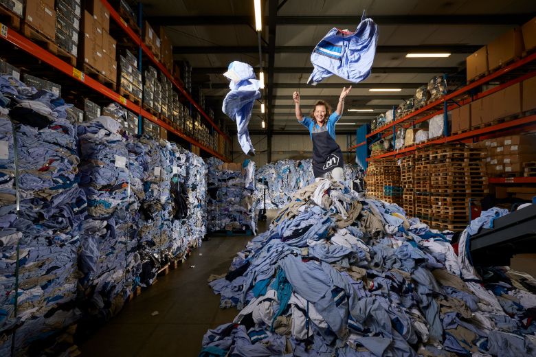 Kleding produceren doet deze ondernemer voortaan helemaal anders