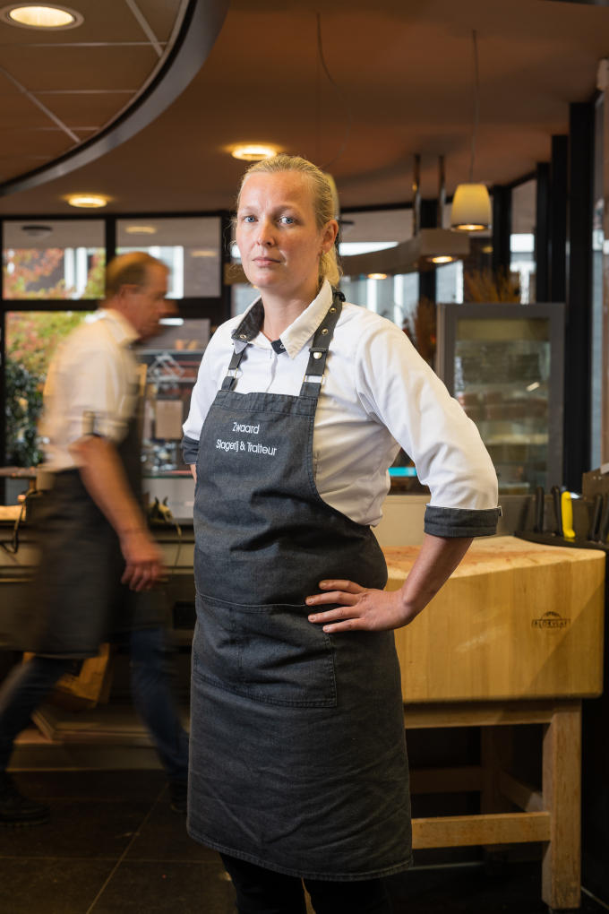 Janneke Zwaard: 'De overheid bepaalt wat mag en kan en als het misgaat, moet ík betalen?' Dat vindt ze dus raar