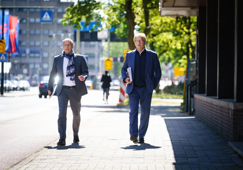 ‘Eendrachtig met bonden werken aan steunpakket’