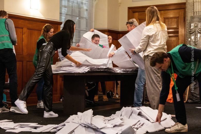 Tweede Kamerverkiezingen 2023: 'Vertrouwen in elkaar niet verliezen'