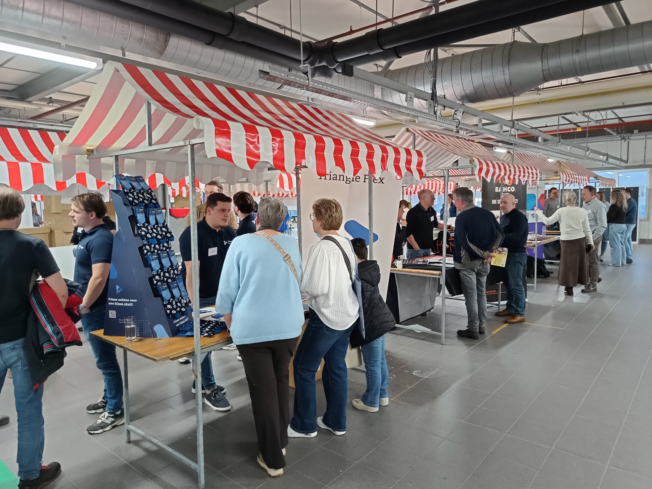 Succesvol van werk naar werk voor honderd ontslagen medewerkers